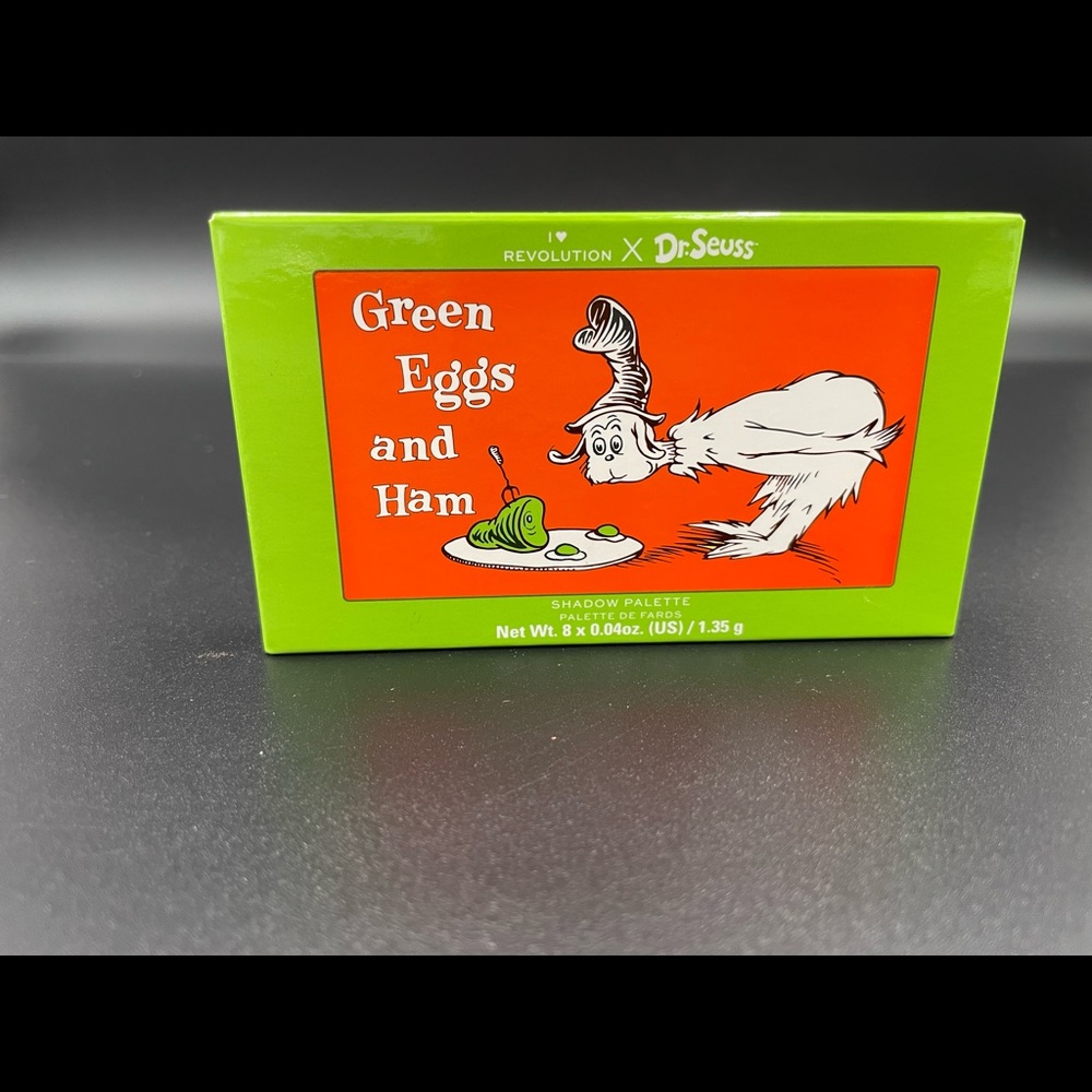 I Heart Revolution x Dr. Seuss Green Eggs and Ham Shadow Palette